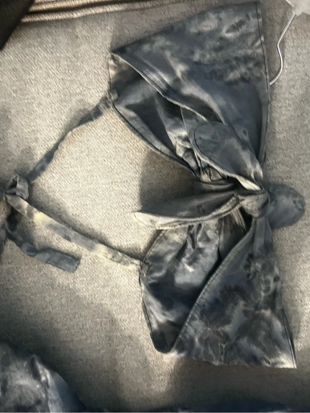 Tie-Dye Halter Crop Top Elastic Waist Harem Pants - Black Gray - Picture 3 of 5